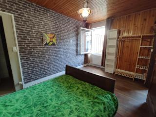 T2, bien situé, un peu vétuste - 8
