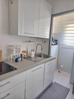 AMAC Family Suites - 8