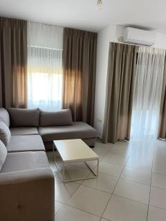 FishLand Seaside Apartments - 5