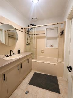 Private room near Melbourne Airport & CBD - 2