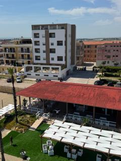 Lbr SUITE Apartment - 8