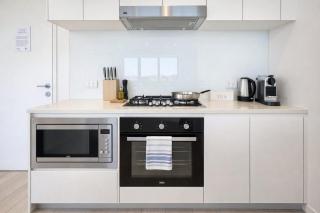 2BR Night Life -Pool-Parking-Rooftop-Intercom - 1
