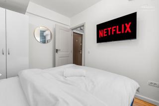 Stylish 2-Bedroom Apartment in Central Bucharest - 3