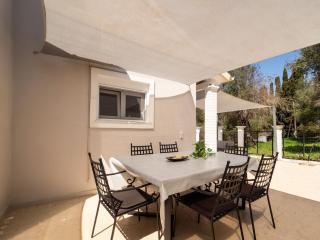 Olea House 2' walk from the sea - 4