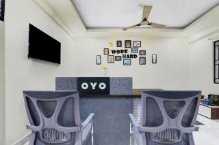 Hotel O Sri Harshitha Grand Near Zudio - Star Bazaar, Kundalhalli Gate - 5