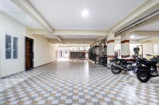 Hotel O Sri Harshitha Grand Near Zudio - Star Bazaar, Kundalhalli Gate - 3