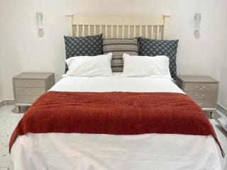 The Snug Spot - 1
