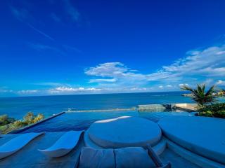 Sagacious Homes & Suites - 7