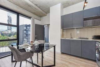 The Lineal 521 - Urban 1BR Escape in Sandton Rooftop Pool Access - 5