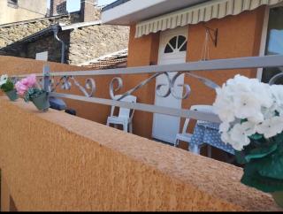 Appartement cosy avec terrasse ensoleillée - 2