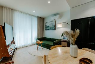 Designer South Melbourne Stay with City Views - 8
