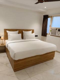 Hotel Star City Near Delhi Airport - 2