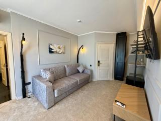 Boomerang Boutique Hotel - 4