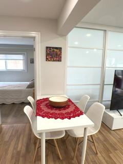 2 Bedrooms Unit in Toronto-Private Entry - 1