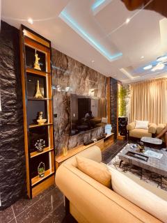Luxe haven apartment - 8