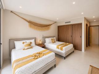 Luxury Retreat in Puerto Cancun with Rooftop Pool - 2