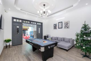 Nhà Phố Hồ Bơi Phó Đức Chính Gần Biển - 1