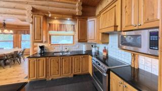 Fiddler Lake 72 with Private spa, pool table & Pool - 6