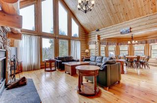 Fiddler Lake 72 with Private spa, pool table & Pool - 4