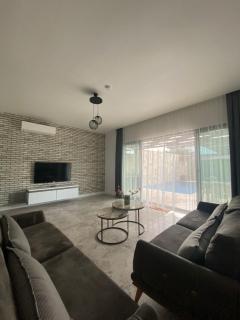 Deluxe Villa Antalya City Sheltered Pool - 7