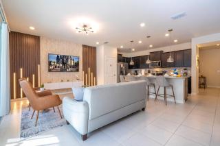 Dluxx Gorgeous Townhome in Water Park Resort 3934 - 5