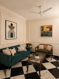 Gorgeous & Spacious 1 bed 1 bath in heart of GK2! - 0
