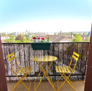 Cozy home with balcony at Lucie&Jeremie Gare - 8