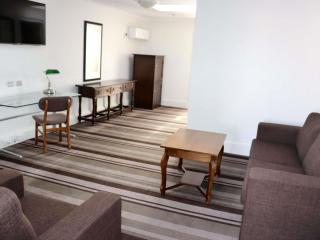 Mercure Canberra - 1