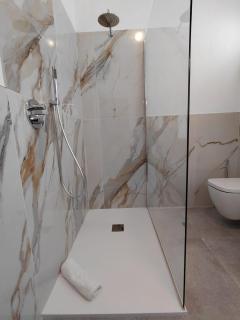 Demi House - 4