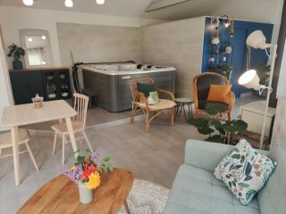 Les Deux Rivages maison avec jacuzzi - 2