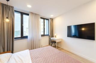 18-199 New York spacious, Antonovycha 74, Kyiv centre, Olimpiiska metro nearby, stunning city view, 15 kW backup power, Petrovdom Apartment - 4