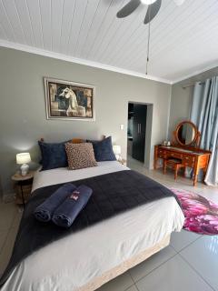 Peace Lily Garden Cottage - George - 7