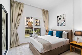 Airstay - 2BR Retreat - Huge Balcony - Remraam - 8