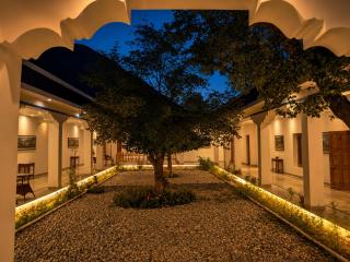 The Apricot Tree Hotel - 7
