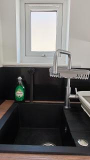 Twickenham 1 Bed flat for 4 people Free WIFI & Parking - 5