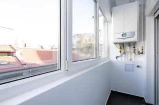 Blue 2Bdr Apartament in Magheru - 8