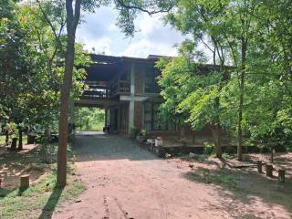 Old bungalow - 2