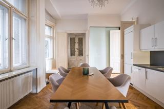 Váci Prestige Salon - 1