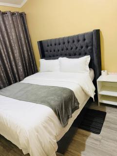 Centrally-Located 2 Bedroom Apartment in Mutare, Zimbabwe - 7