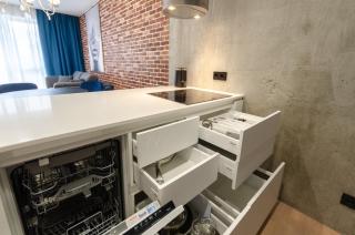 12-95 Kvartet, Vasyl Lypkivskyi 16g, Kyiv, railway station, metro nearby, stunning city view, 15 kW backup power, Petrovdom Apartment - 5