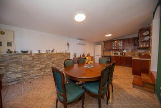 Perfect Seaview Two-bedroom Apartment Tramontana - 2
