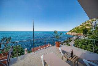 Perfect Seaview Two-bedroom Apartment Tramontana - 7