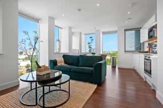 Modern City Suite - 0