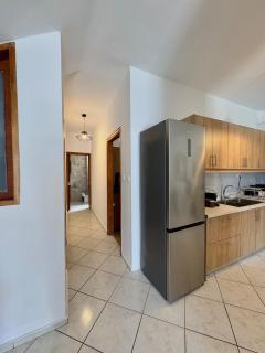 Nick & Zoe's Home - 2