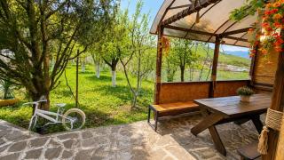 5BR Forest Villa in Armenia with Private Yard - 2