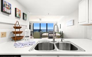 One Seagrove Place 1206 - 9