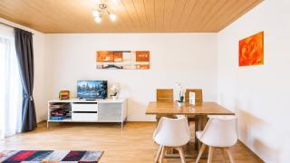 CROWN LIVING Apartments Krumbach - Highspeed WiFi - Self Check-in & Parking - 5