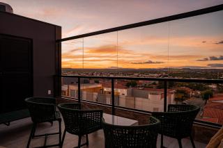 Loft Exclusivo e Rooftop com Vista Panorâmica - 3