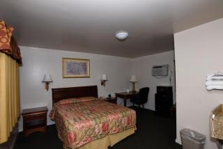 Best Budget Inn Anaheim - 5