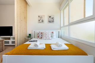 La Colina Suite by Rent Me - 3